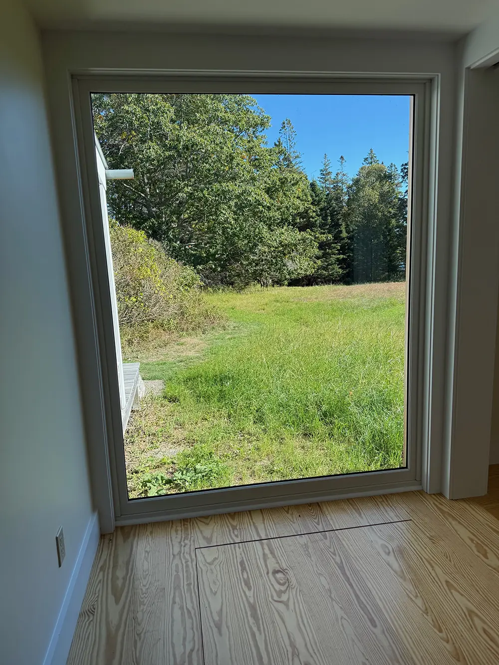 Full length window in Sunshine Addition